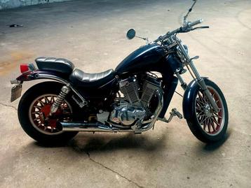 Suzuki Intruder vs700 beschikbaar voor biedingen