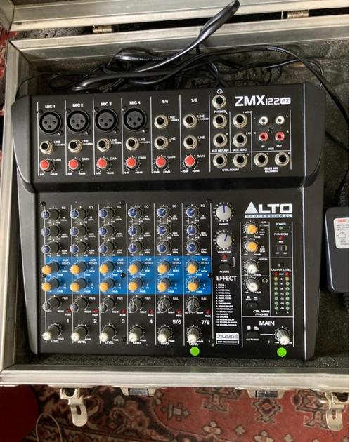 Alto mixer + case, Muziek en Instrumenten, Mengpanelen, Zo goed als nieuw, 10 tot 20 kanalen, Microfooningang, Ophalen of Verzenden
