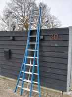 Skyworks ladder 2 delig 2x12 treden blauw gecoat, Doe-het-zelf en Verbouw, Ladders en Trappen, Ophalen, Gebruikt, 4 meter of meer