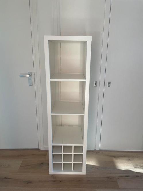 Kallax kast met flessen inzet, Huis en Inrichting, Kasten | Vitrinekasten, Gebruikt, 100 tot 150 cm, Minder dan 50 cm, 25 tot 50 cm