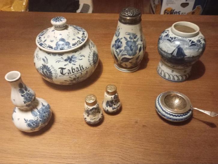 Delfts Blauw Setje - Tabakspot, Vaasjes, Zout & Peper, Antiek en Kunst, Antiek | Keramiek en Aardewerk, Ophalen of Verzenden