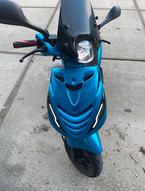 ❗️GEZOCHT❗️Zip/Schade//Loop/Sloop, Fietsen en Brommers, Scooters | Piaggio, Zo goed als nieuw, Zip, Ophalen