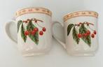 2 Engelse grote mokken Johnson Brothers Fruit Sampler, Huis en Inrichting, Keuken | Servies, Ophalen of Verzenden, Zo goed als nieuw