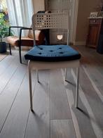 kinderstoeltje met  kussentje, Huis en Inrichting, Stoelen, Ophalen of Verzenden, Zo goed als nieuw, Eén