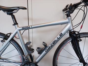  Gazelle SPN 3 sportfiets hybride herenfiets 51 cm z.g.a.n ! beschikbaar voor biedingen