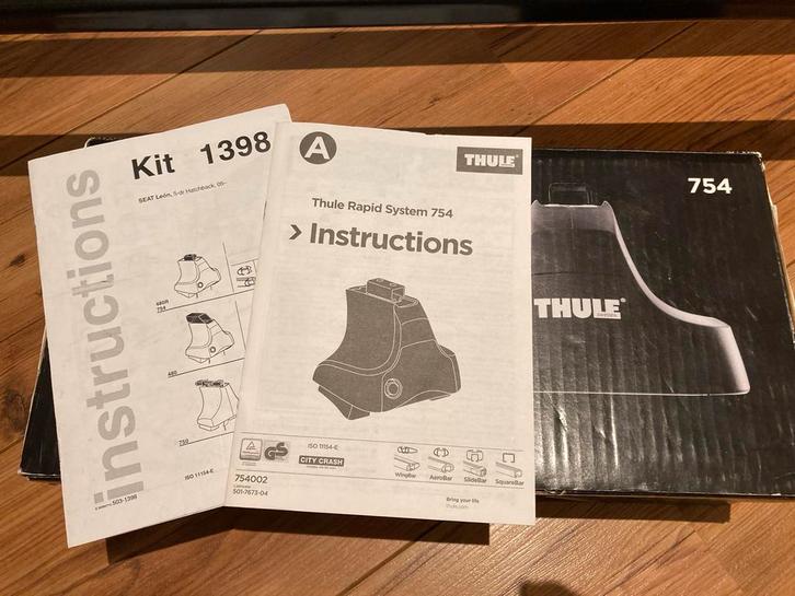 Thule Dakdragers Seat Leon 1P (2005+), Auto diversen, Automatten, Gebruikt, Ophalen of Verzenden