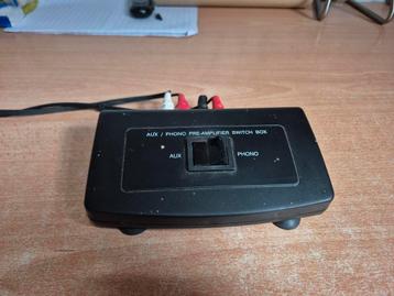 AUX / PHONO PRE-AMPLIFIER SWITCH BOX beschikbaar voor biedingen
