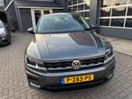 Volkswagen Tiguan 1.4 TSI Connected Series / Massage / Navi, Voorwielaandrijving, 125 pk, 4 cilinders, Alcantara