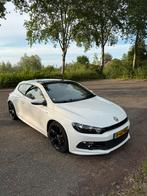 Volkswagen Scirocco r-line 1.4 TSI 2012, Voorwielaandrijving, Zwart, 4 cilinders, 4 stoelen