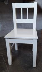 2 witte houten kinderstoeltjes, Kinderen en Baby's, Kinderkamer | Tafels en Stoelen, Ophalen, Zo goed als nieuw, Stoel(en)