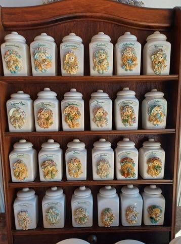 Goldina art collection kruiden potjes  beschikbaar voor biedingen