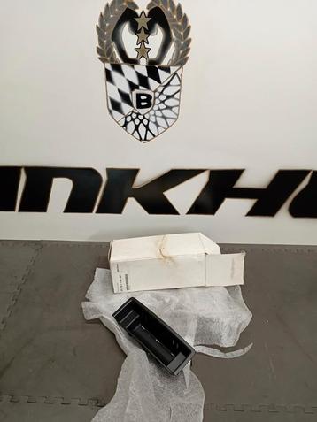 BMW E90 E91 OPBERGVAK ACHTER ONDER 51167154481 NIEUW beschikbaar voor biedingen
