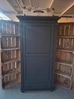 Stoere grenen strakke 1 deurskast zwart, Ophalen of Verzenden, Zo goed als nieuw