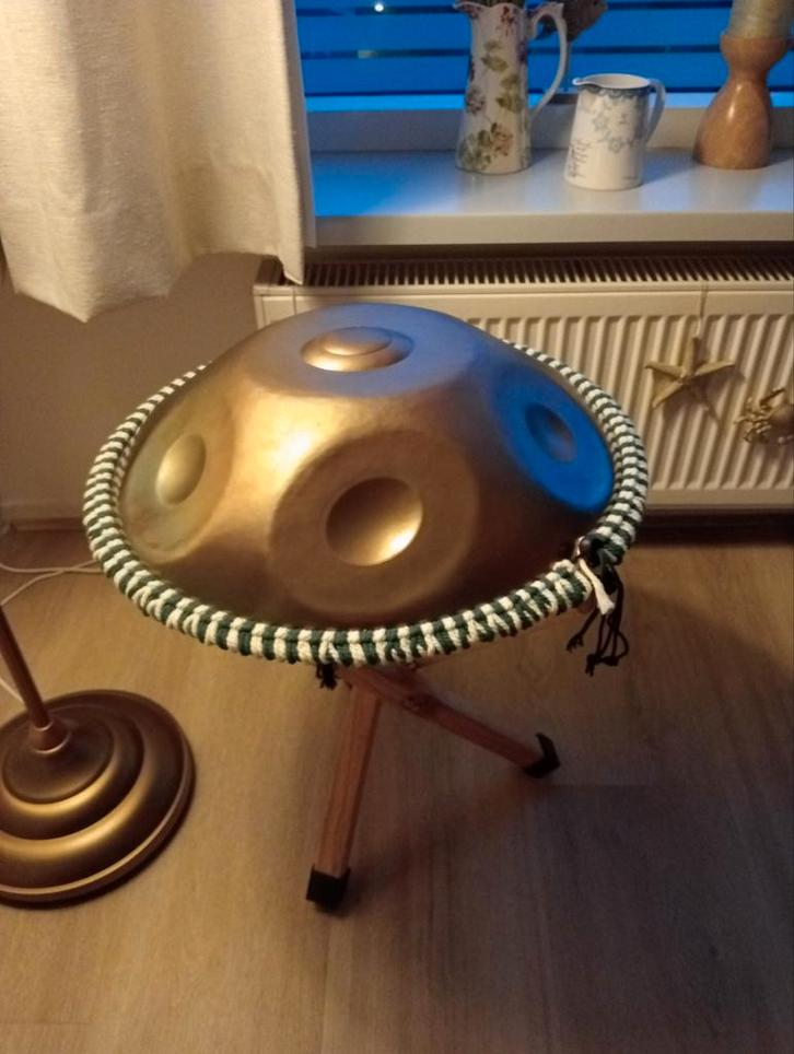 Lidah mini handpan Sunset D-minor, Muziek en Instrumenten, Percussie, Zo goed als nieuw, Melodische percussie, Ophalen of Verzenden