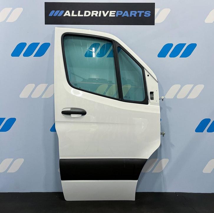 Mercedes Sprinter W907 portier deur rechts wit A9107203100, Auto-onderdelen, Carrosserie en Plaatwerk, Deur, Voor, Rechts, Gebruikt