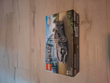 Lego Pagani Utopia  beschikbaar voor biedingen