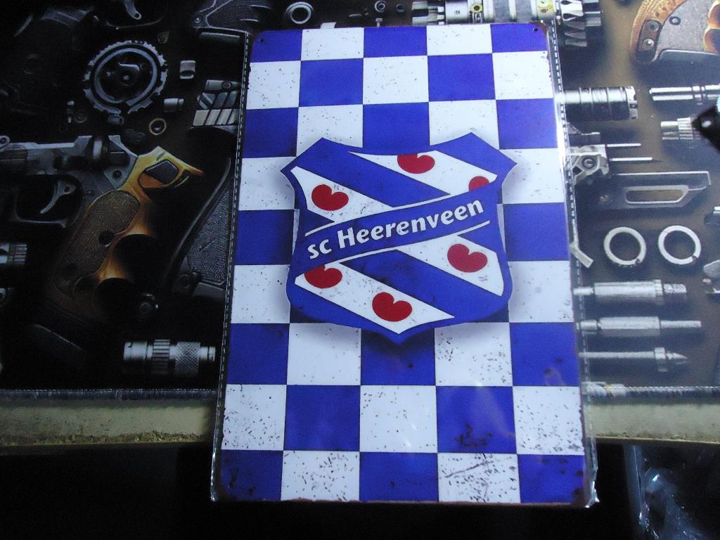 Wandplaat SC HEERENVEEN  20 x 30 cm, Maat XS of kleiner, Verzenden, Nieuw, Shirt