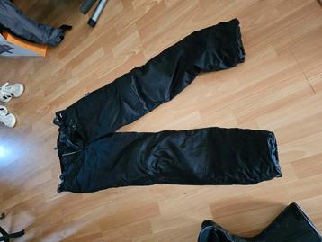 EVOLUTION motorbroek beschikbaar voor biedingen