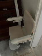 Handicare 1100 traplift, Diversen, Trapliften, Ophalen, Zo goed als nieuw, Recht