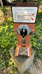 Malhkonig Grinder., Ophalen