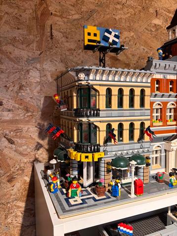 Lego 10211 Grand Emporium - Modulaire Gebouw beschikbaar voor biedingen