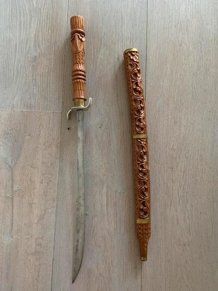 Oud Indonesisch zwaard, Verzamelen, Militaria | Algemeen, Landmacht, Zwaard of Sabel, Azië, Ophalen of Verzenden