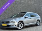 Vw Passat Variant 2.0 TSI R-LineAcc/Lane Ass/Pano/18''/220PK, Auto's, Gebruikt, 14 km/l, Zilver of Grijs, 220 pk
