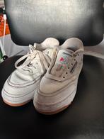 Reebok schoenen - Gedragen, maar nog goed!, Kleding | Heren, Ophalen of Verzenden, Gedragen, Wit, Sneakers of Gympen