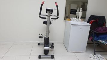 Hoemtrainer beschikbaar voor biedingen