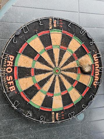 Winmau Pro SFB Dartbord - Gebruikt beschikbaar voor biedingen
