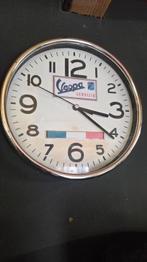 Vespa servizio wandklok, Ophalen of Verzenden, Zo goed als nieuw, Auto's