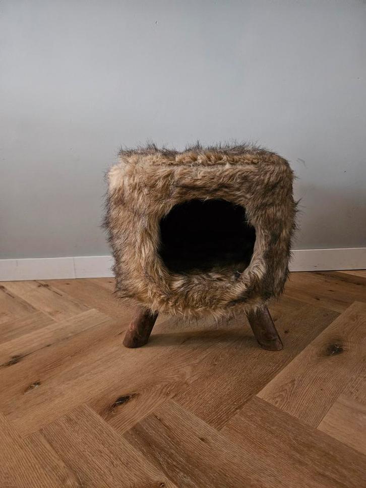 Kattenkrukje / mand / hocker?, Dieren en Toebehoren, Katten-accessoires, Ophalen