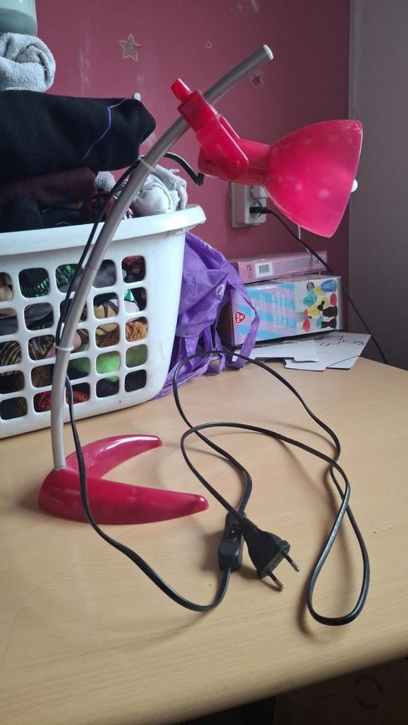 Gratis bureaulamp in prima staat, Ophalen, Zo goed als nieuw, Minder dan 100 cm, Modern