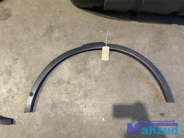LANDROVER DISCOVERY 5 LR Links voor bumper strip lijst 2018- beschikbaar voor biedingen
