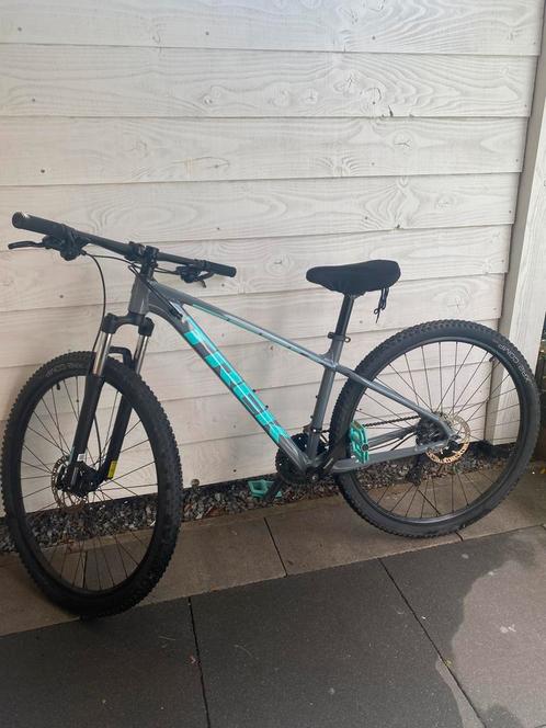 Mountainbike TREK Marlin 5 M 29”, Fietsen en Brommers, Fietsen | Mountainbikes en ATB, Zo goed als nieuw, Trek, Hardtail, Ophalen