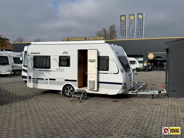 Dethleffs Camper Style 430 DB Vol uitgerust!, Caravans en Kamperen, Caravans, Bedrijf, tot en met 4, Rondzit, Dethleffs, Dwarsbed