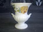 Lepelvaasje vaasje Wedgwood prachtig met bloemen 9 cm hoog, Huis en Inrichting, Keuken | Servies, Overige typen, Ophalen of Verzenden