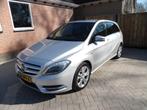 Mercedes-Benz B-klasse 180 Ambition, Euro 5, 1325 kg, Zwart, 4 cilinders