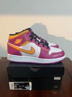 Nike air Jordan 1 mid dia de los muertos maat 39, Ophalen of Verzenden, Nieuw, Sneakers of Gympen