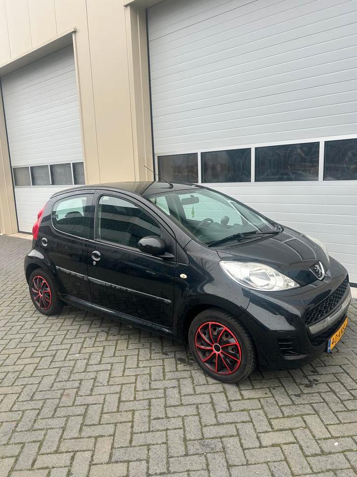 Peugeot 107 – in goede staat – 196.000 km, Auto's, Peugeot, Particulier, Airbags, Airconditioning, Centrale vergrendeling, Elektrische ramen