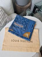 Louis Vuitton Square denim Scarf 50x50cm, Ophalen of Verzenden, Zo goed als nieuw, Overige maten, Sjaal
