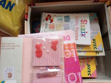 Scrapbook Materialen Set beschikbaar voor biedingen