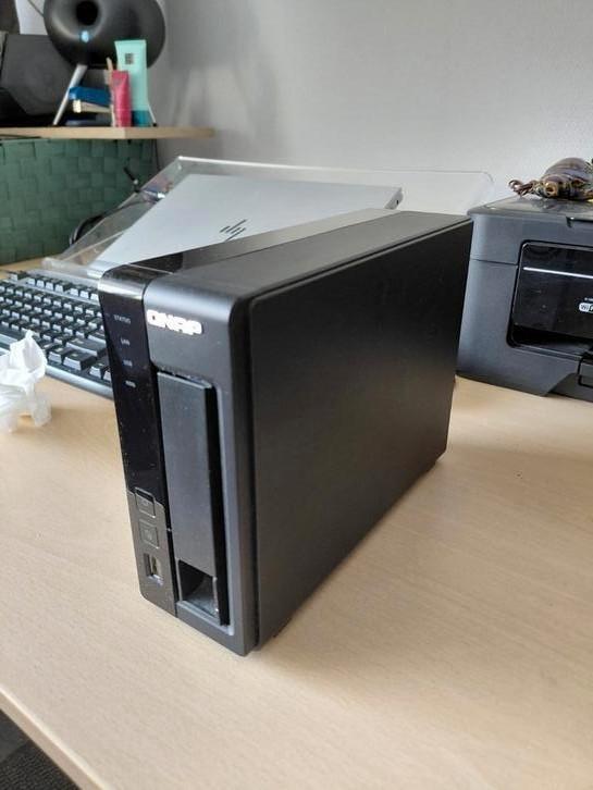 Qnap Nas TS-119, Computers en Software, NAS, Gebruikt, Ophalen of Verzenden