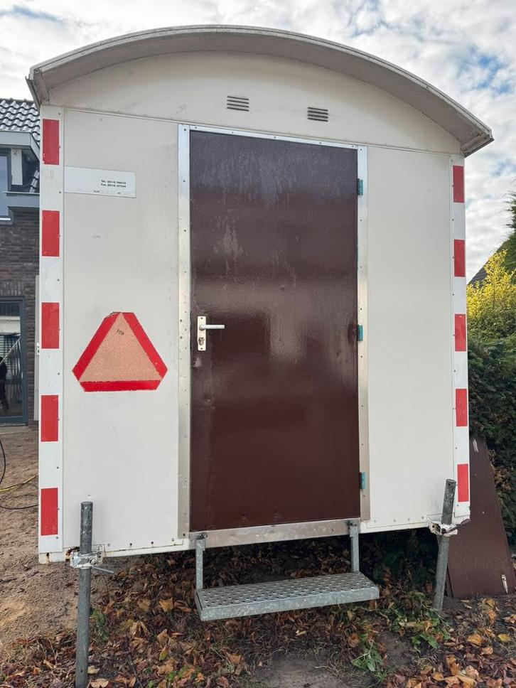 Schaftkeet met toilet ruimte, Doe-het-zelf en Verbouw, Bouwketen en Schaftketen, Ophalen of Verzenden