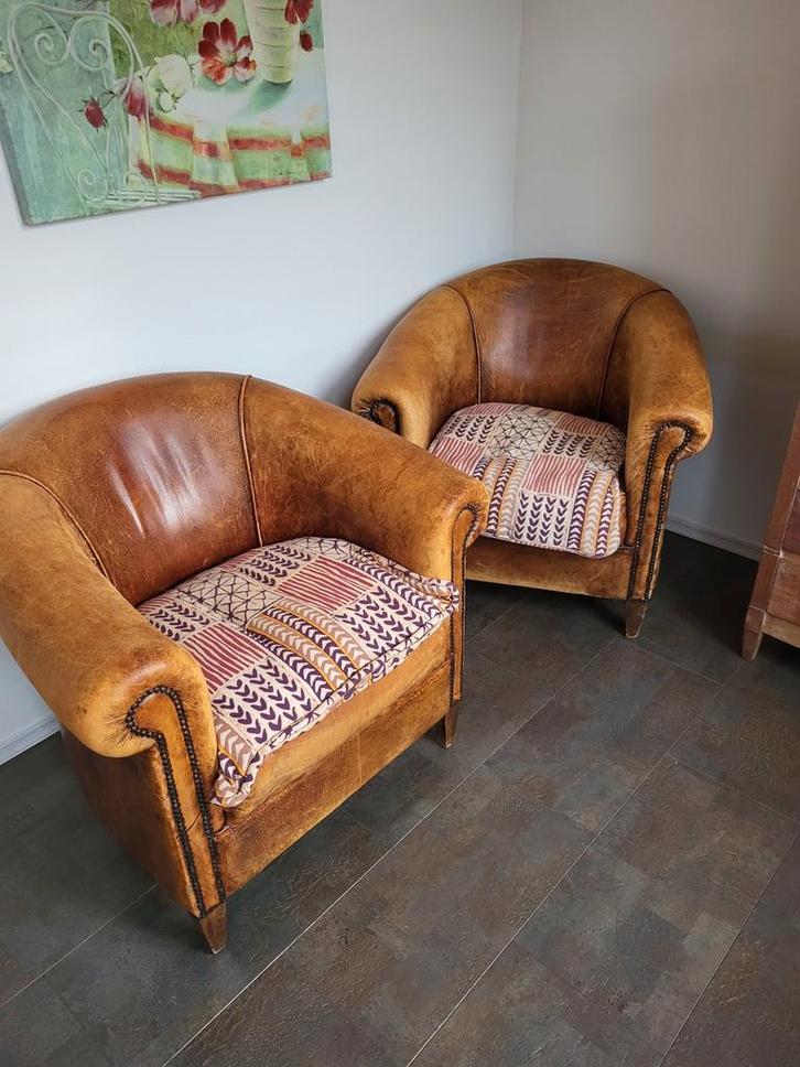 Twee lederen fauteuils in prima staat, Huis en Inrichting, Fauteuils, Gebruikt, Leer, 75 tot 100 cm, 75 tot 100 cm, Ophalen of Verzenden