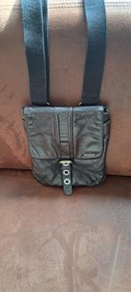 HUGO BOSS schoudertas, Overige merken, Zwart, Ophalen of Verzenden, Zo goed als nieuw