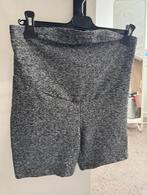 2x short dames, Ophalen of Verzenden, Zo goed als nieuw, Zwart, Kort