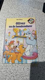 disney oliver en de hondenshow, Boeken, Kinderboeken | Baby's en Peuters, Ophalen of Verzenden, Zo goed als nieuw