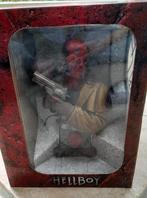 Hellboy Bust en 3-disc DVD Collectible NIEUW 2004 NLO, Vanaf 16 jaar, Ophalen of Verzenden, Nieuw in verpakking, Fantasy