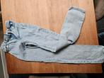 Stradivarius Mom Fit Jeans - Maat 34, Ophalen of Verzenden, Zo goed als nieuw